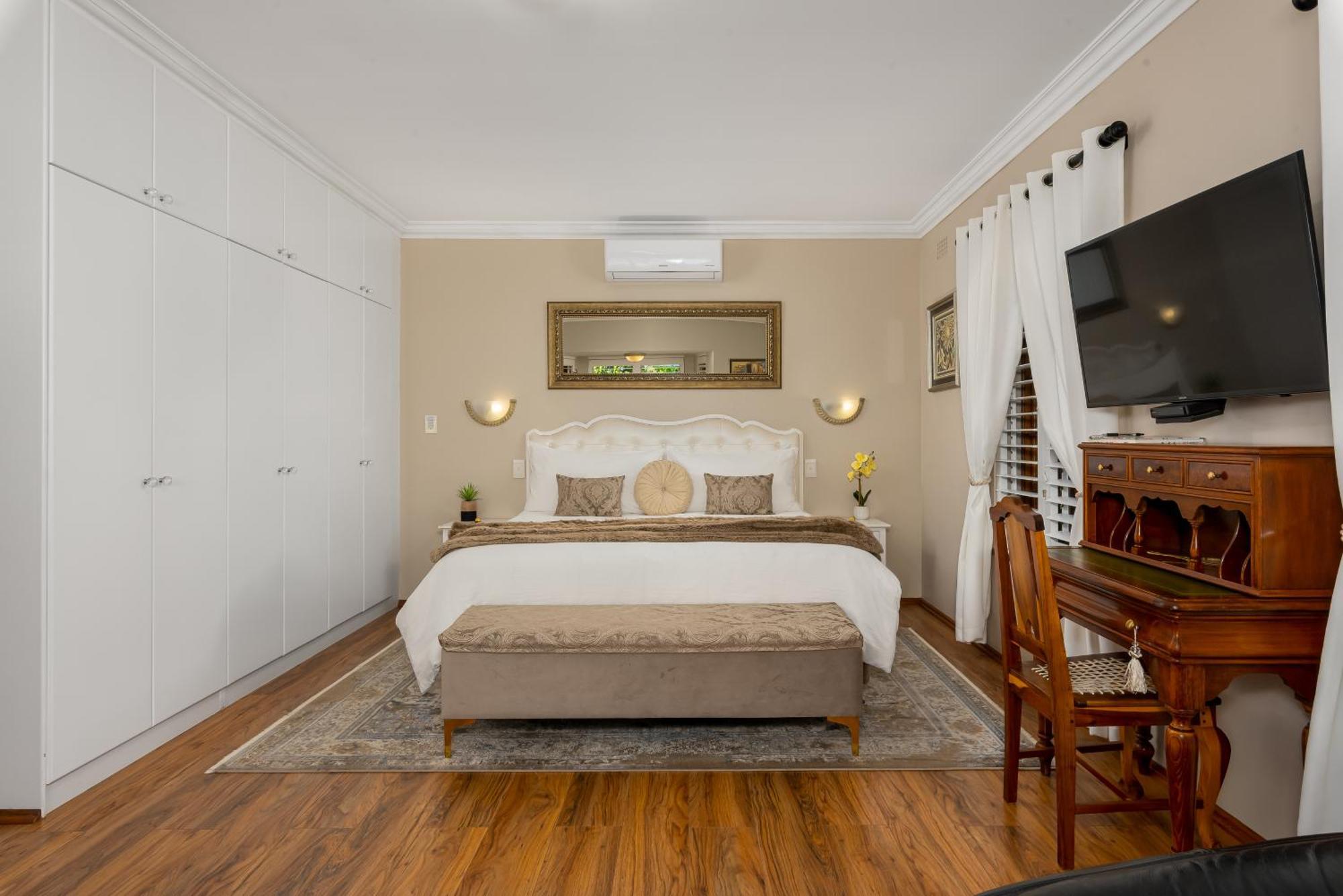 Meerendal Cottage-Affordable Luxury-Private Garden With Pool & Hot Tub ケープタウン エクステリア 写真