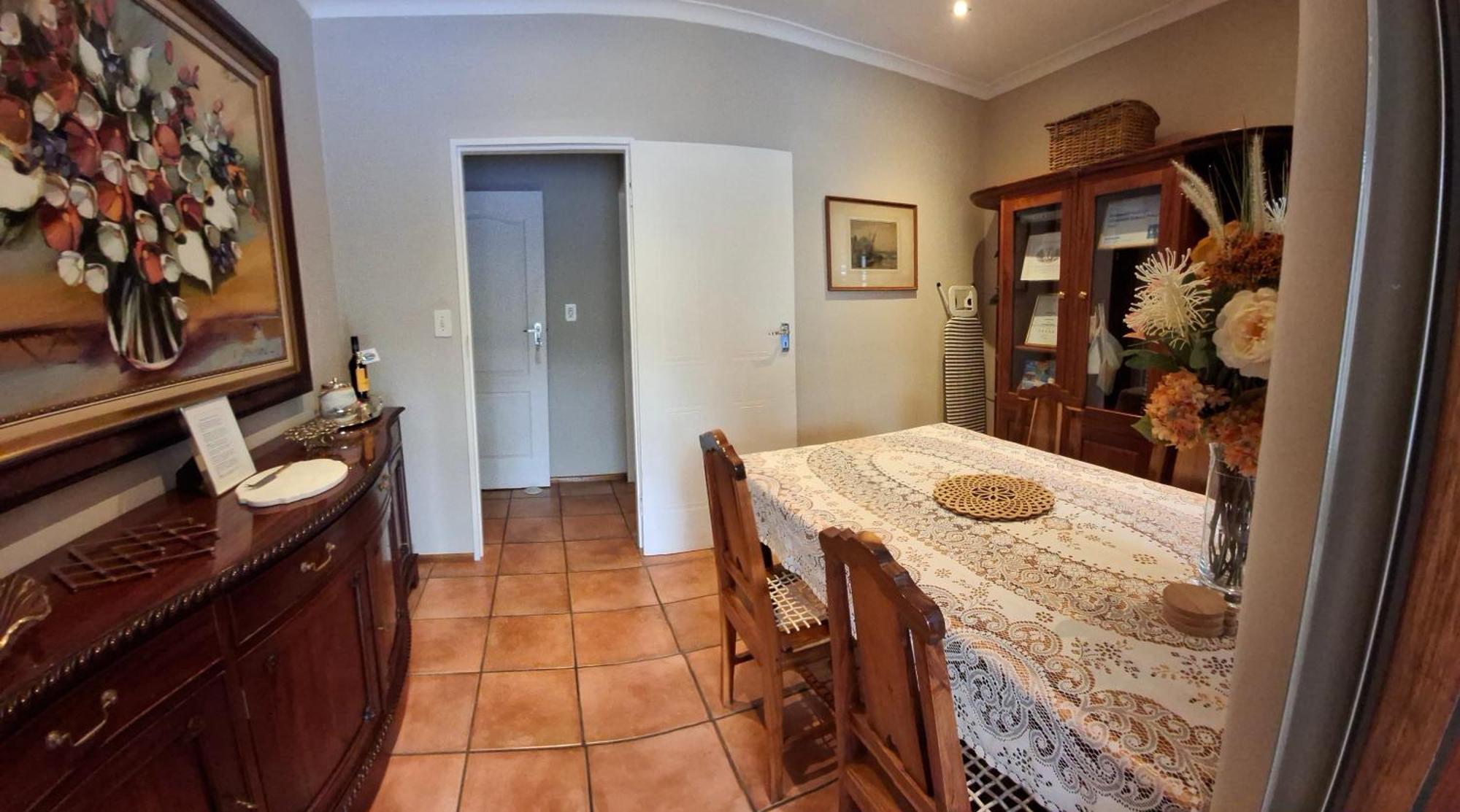 Meerendal Cottage-Affordable Luxury-Private Garden With Pool & Hot Tub ケープタウン エクステリア 写真